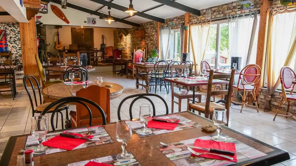 Privatisation restaurant à La Ferrière-aux-Étangs