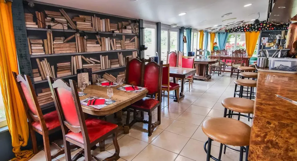 Restauration traditionnel à La Ferrière-aux-Étangs