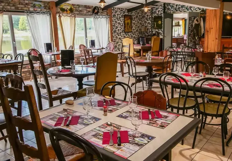 Salle interieur restaurant